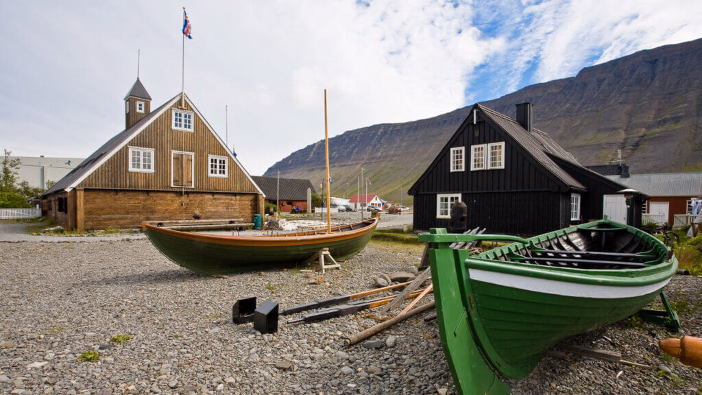 7f7a15cf-5763-43ec-8999-8e5e0dbe19cd