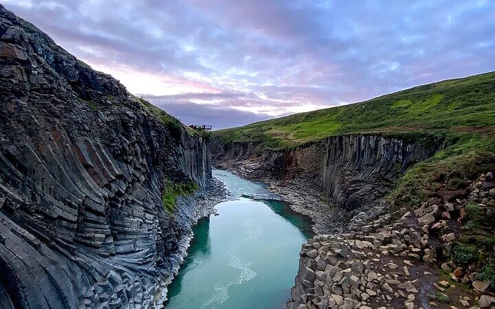 Stuðlagil Canyon & Rentier Park – Landausflug ab Seyðisfjörður (englischsprachig)